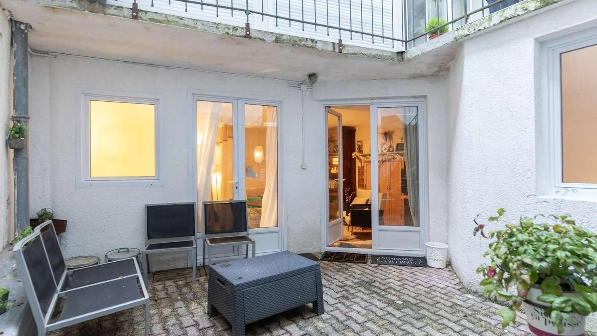 Studio Central 2-4 Pers, Terrasse Equipee, Proche Thermes Et Randos - Fr-1-401-311 코트레 프랑스