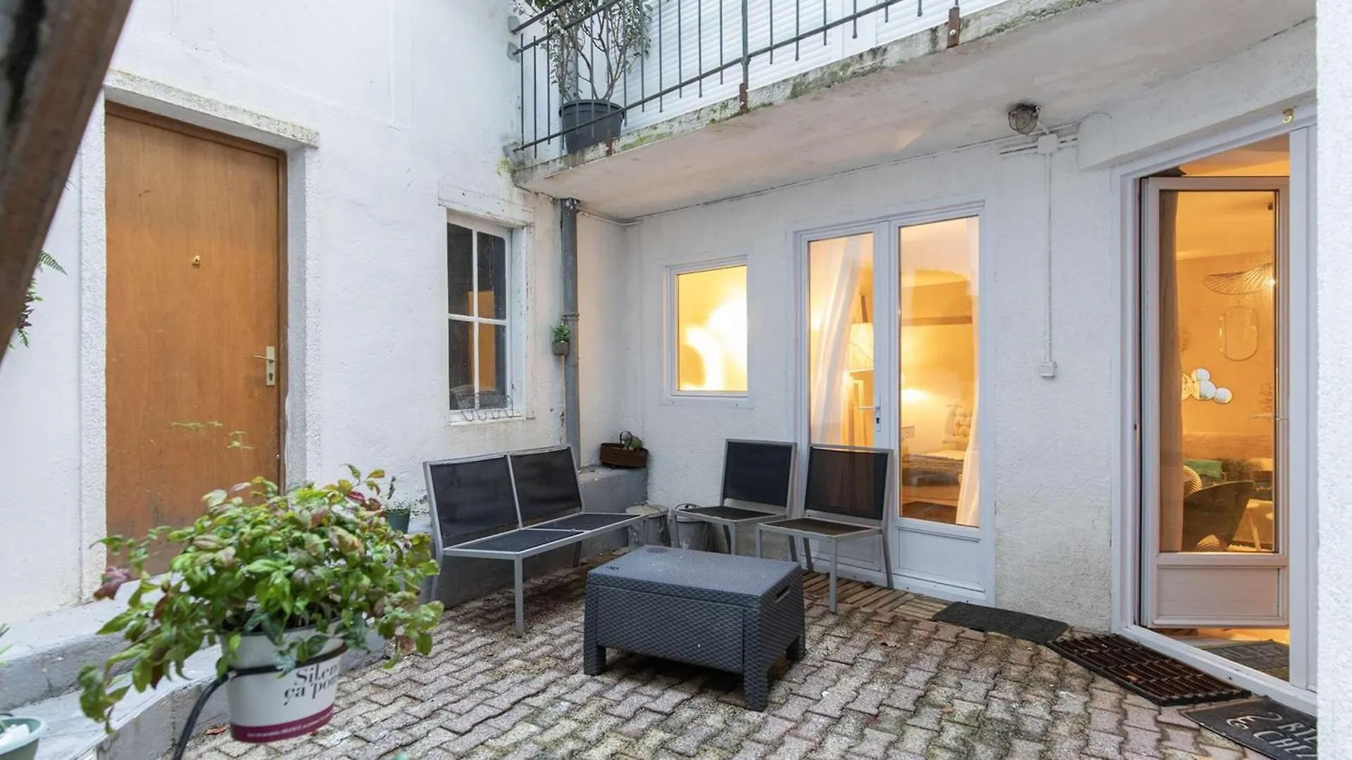 아파트 Studio Central 2-4 Pers, Terrasse Equipee, Proche Thermes Et Randos - Fr-1-401-311 코트레 프랑스